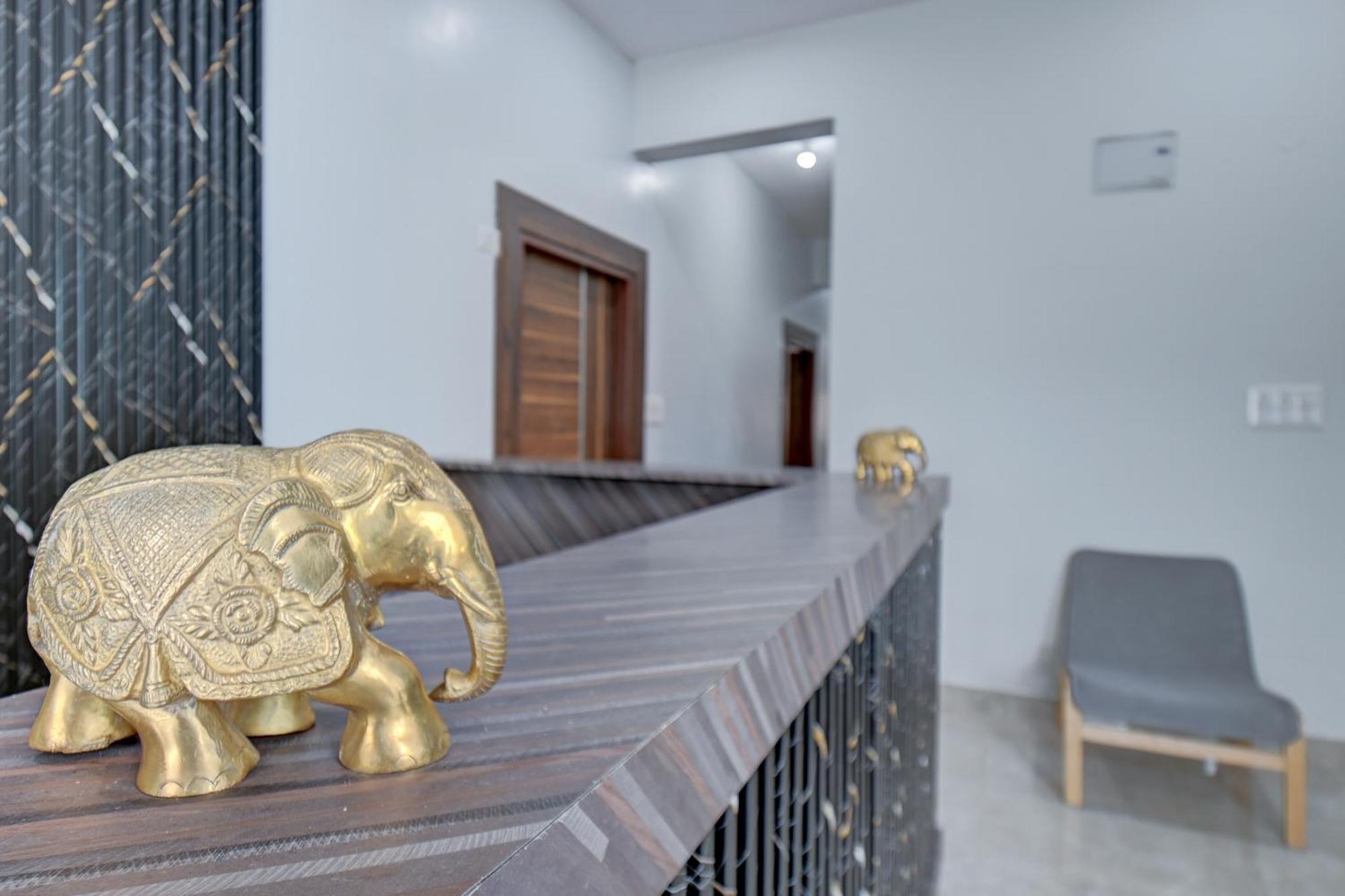 Hotel Cloud 9 Luxury Stay Mysore Ngoại thất bức ảnh