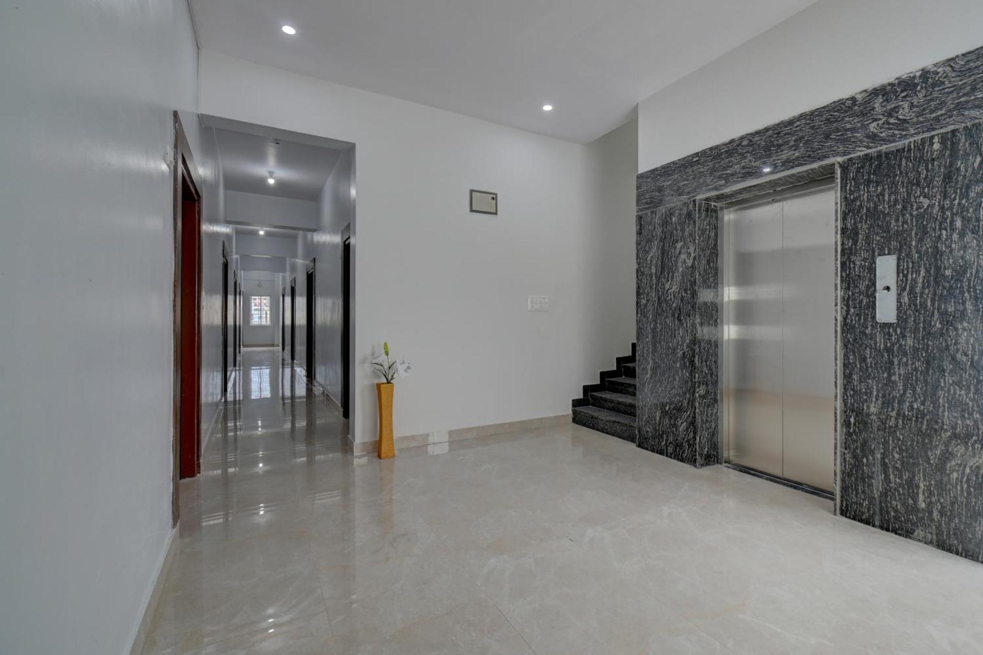 Hotel Cloud 9 Luxury Stay Mysore Ngoại thất bức ảnh