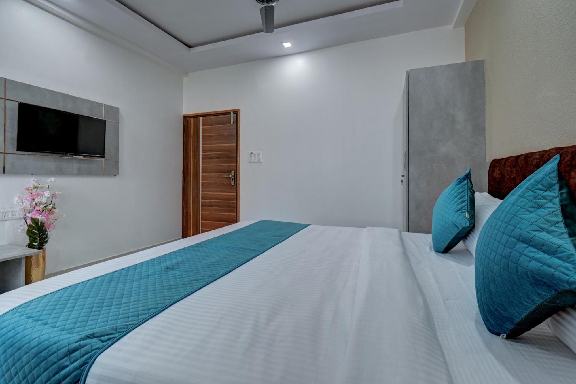 Hotel Cloud 9 Luxury Stay Mysore Ngoại thất bức ảnh
