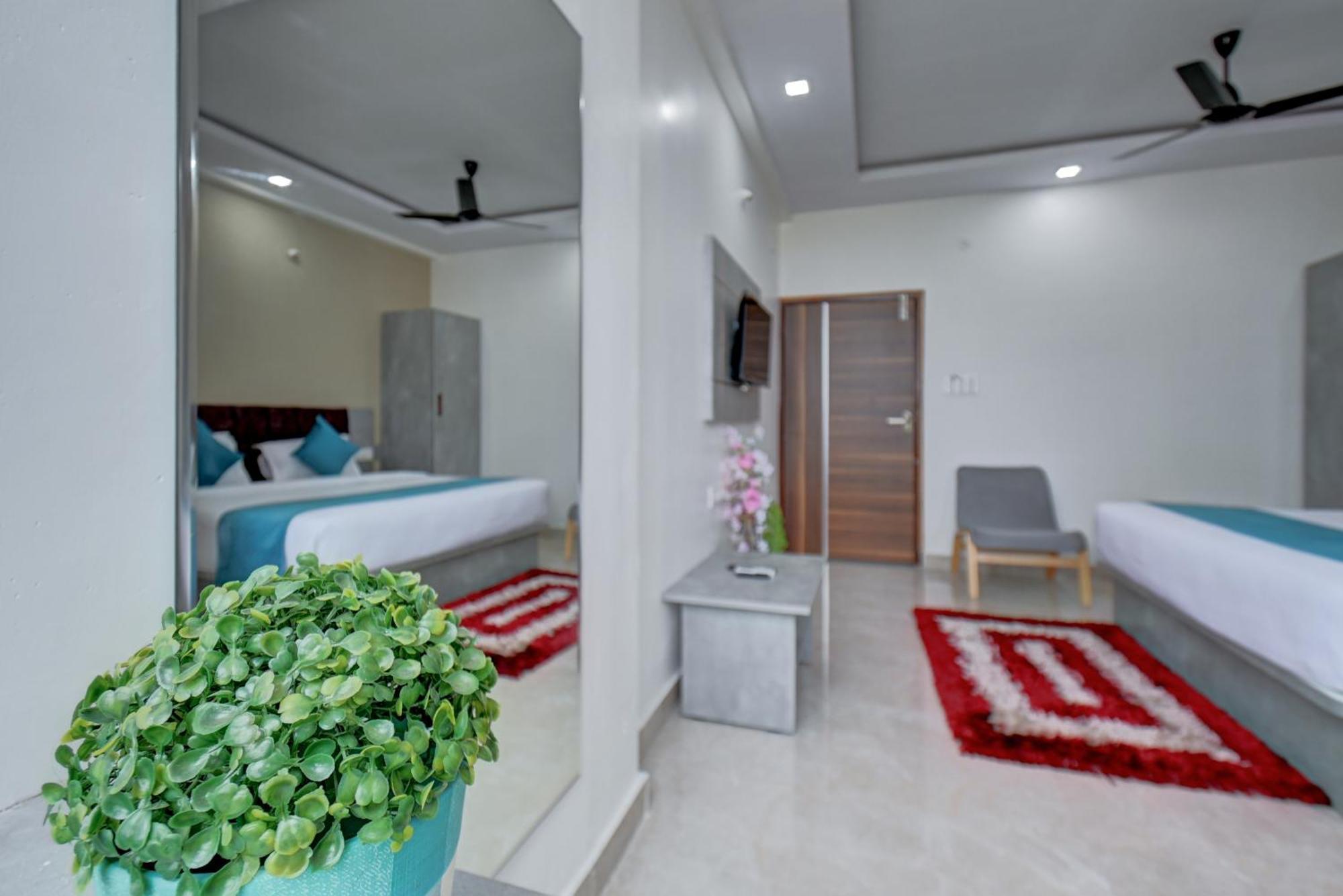 Hotel Cloud 9 Luxury Stay Mysore Ngoại thất bức ảnh