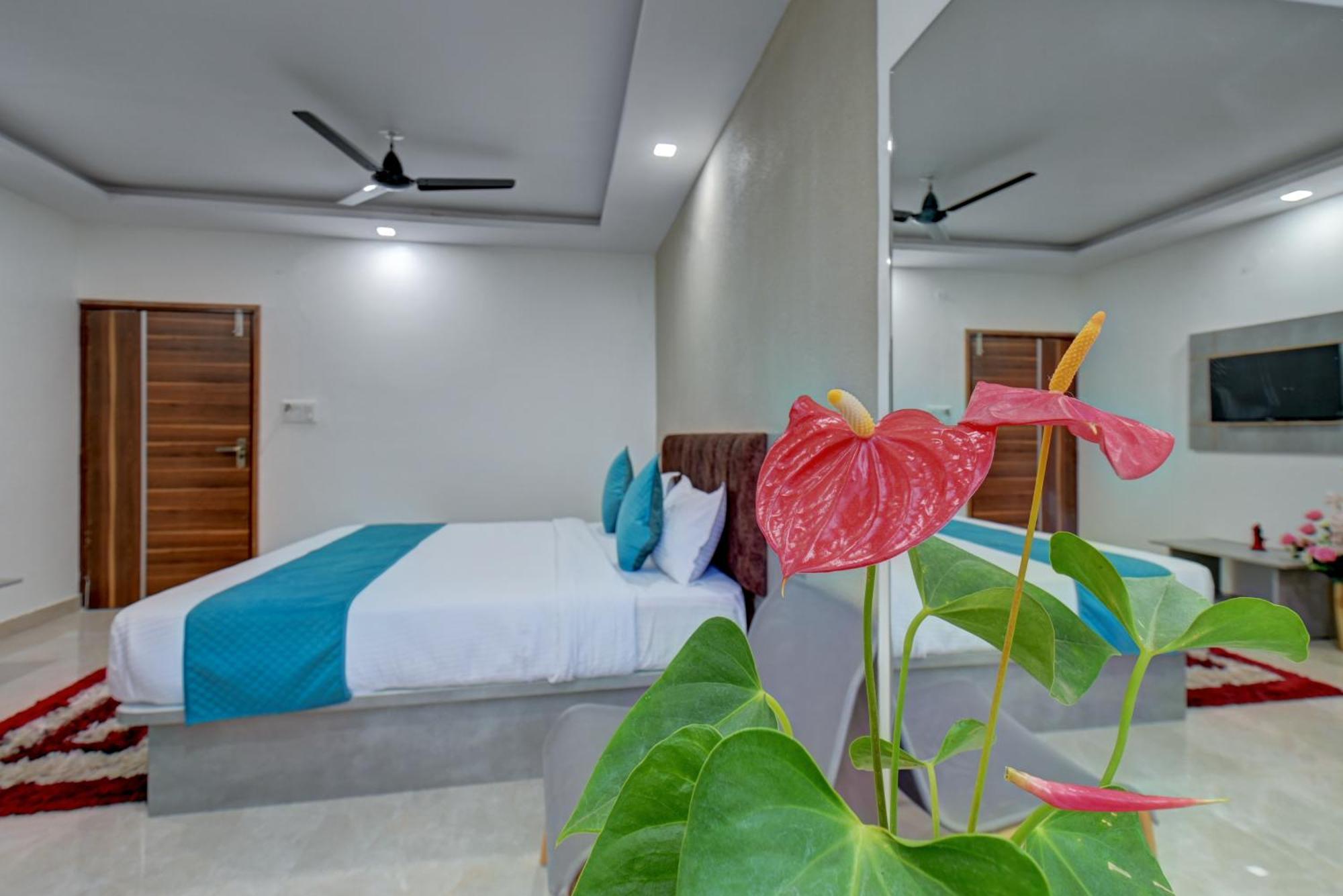 Hotel Cloud 9 Luxury Stay Mysore Ngoại thất bức ảnh