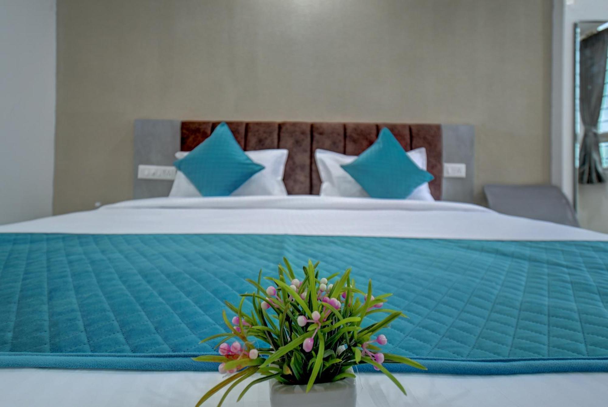Hotel Cloud 9 Luxury Stay Mysore Ngoại thất bức ảnh